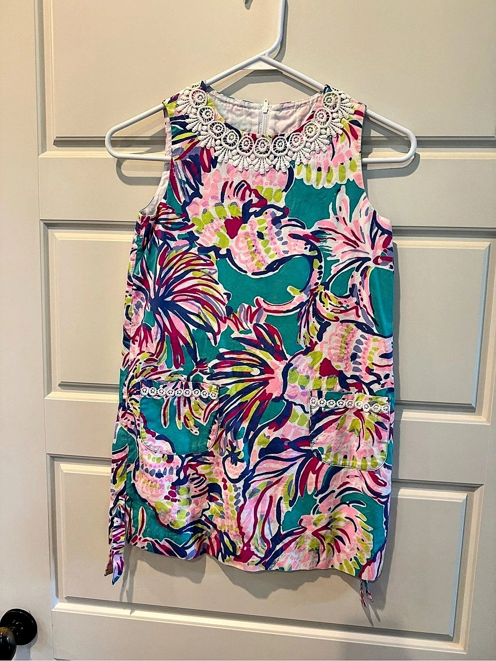 Lilly Pulitzer Floral Embroidered Tank Top Blue & Pink Size 10